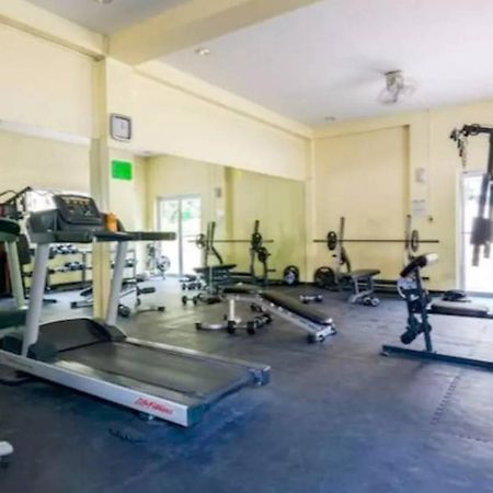 Chateau Elysee A3 Near Airport Wifi Kitchen Paranaque City Екстер'єр фото